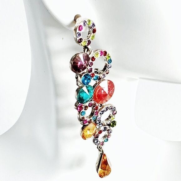 Runway multicolored crystal circle dangle earrings - Picture 6 of 8